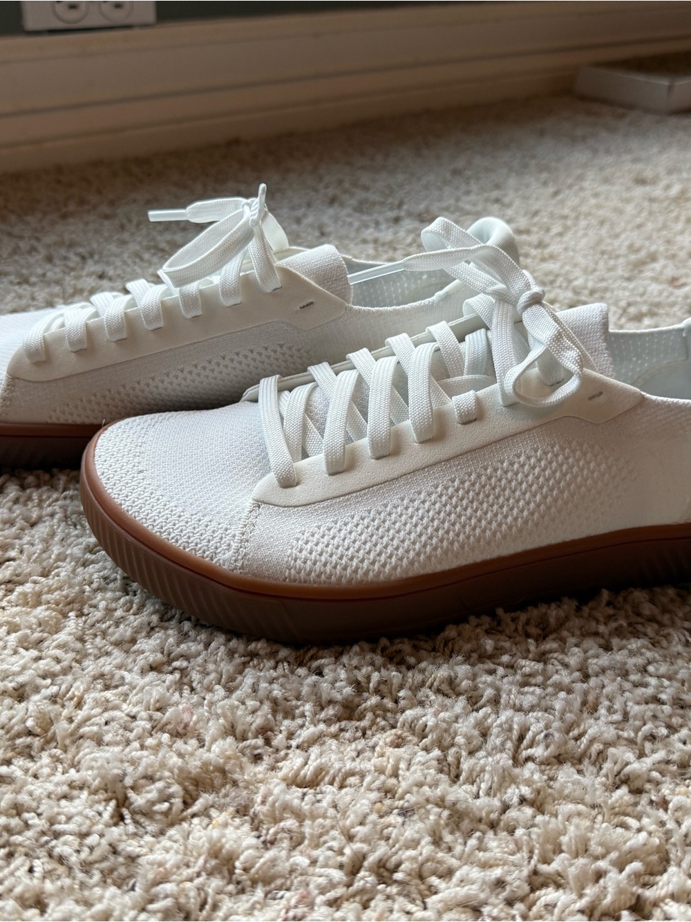 Adapt knit trainer with gum sole